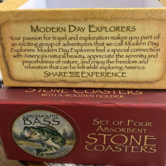 American Expedition Bass Fish Set of four stone coasters wooden holder New - Picture 4 of 4